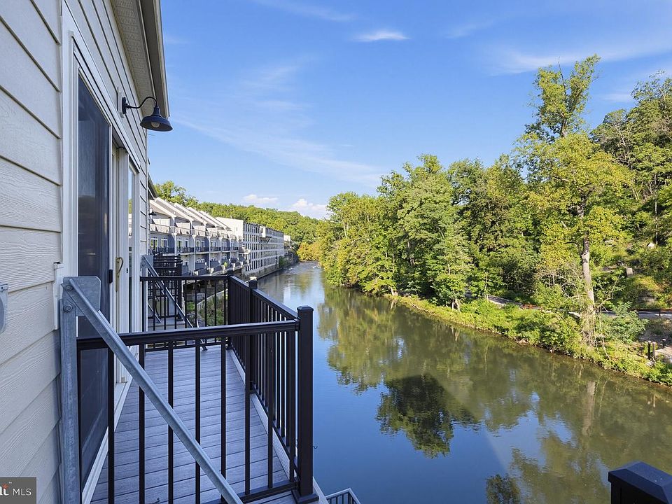 1st image of 124 Bancroft Mills Rd #13
