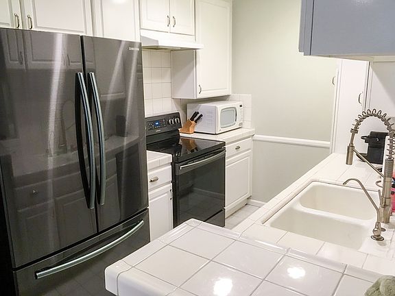 black stainless appliances