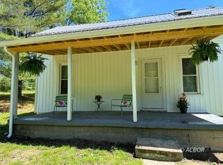 10510 Porter Ln, Athens, OH 45701