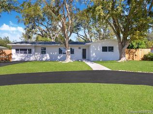 2321 NE 174th St, North Miami Beach, FL 33160