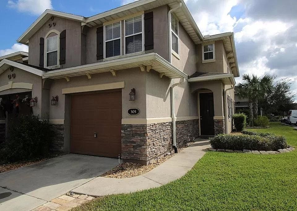 1st image of 305 Volterra Pl