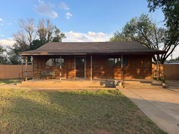 107 N 17th St, Lamesa, TX 79331