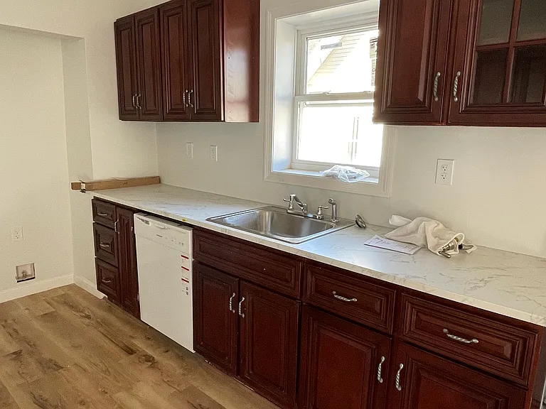 1190 Warren Ave #2 — Photo 7