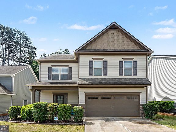 2nd image of 585 Country Ridge Dr