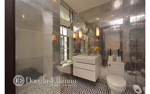 Sold by Douglas Elliman | media 17