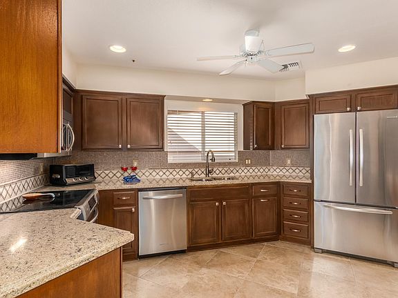 4th image of 7778 E Oakshore Dr