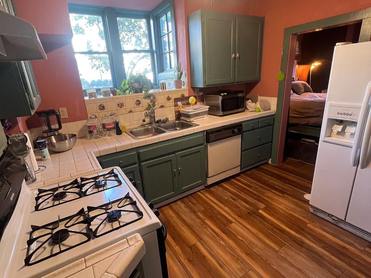 1 bed, 650 sqft, $2,250 — Photo 3