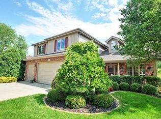 12862 Marian Dr, Lemont, IL 60439