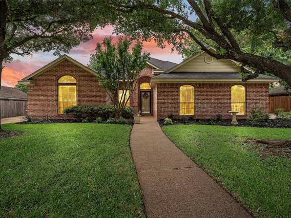 616 Durango Cir, Hewitt, TX 76643