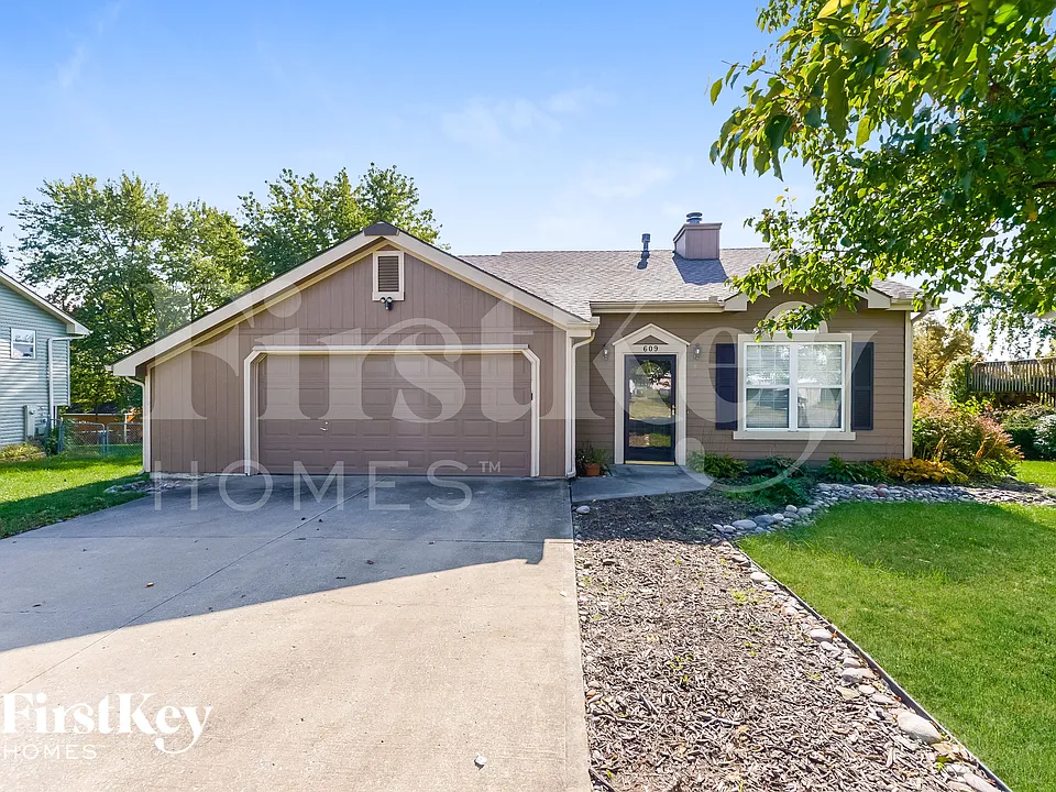609 Rosehill Dr
