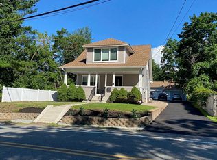 620 Fairfield Rd, Wayne, NJ 07470