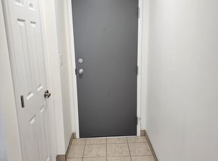 158 Mill St #102, Milton, ON L9T 1S2