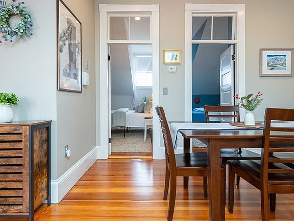5th image of 396 Essex St #3