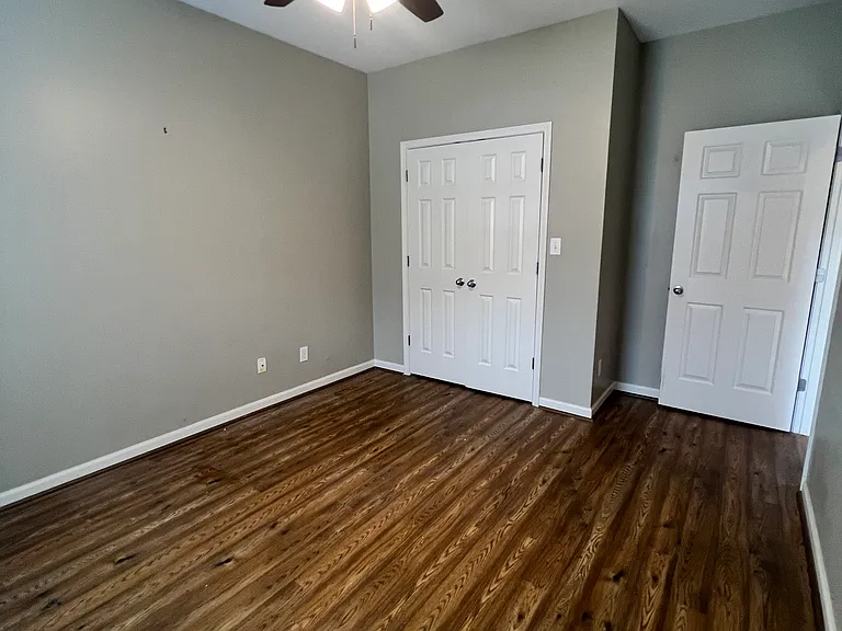 748 Narrows Point Cir — Photo 10