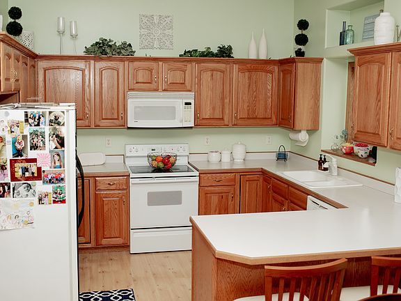 5th image of 124 Parkview Dr