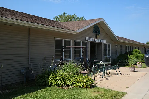 Palmer Apartments Photo 1