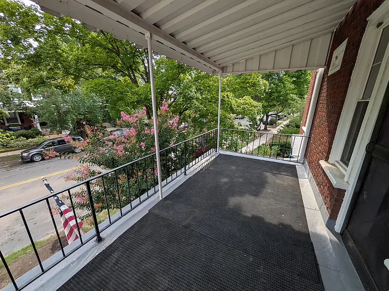 3302 Kensington Ave #3304 — Photo 6