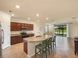 1641 Marton Ct, Naples, FL 34113