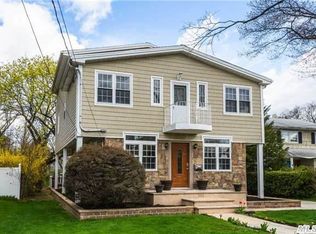 551 De Mott Ave, Baldwin, NY 11510