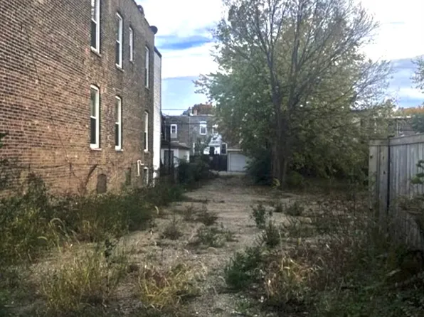 2711 W Wilcox St, Chicago, IL 60612