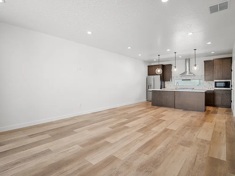 5941 N Cardiff Pass Dr — Photo 6