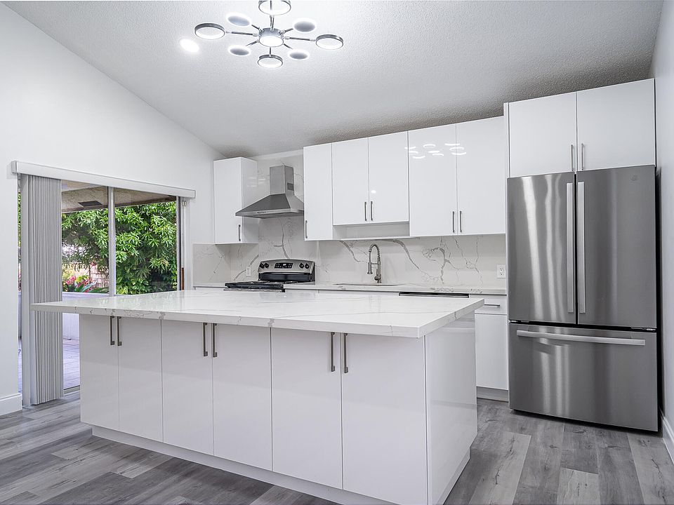 1st image of 5140 NW 5th Ave