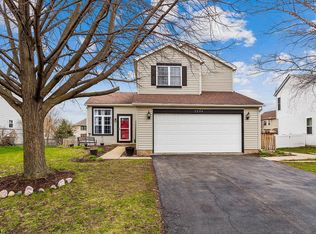 2204 Candlewood Dr, Plainfield, IL 60586