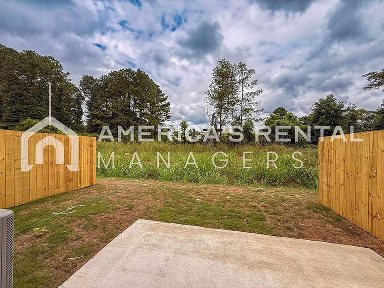 105 River Grass Dr — Photo 28