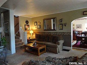 4th image of 108 Knoll Pl
