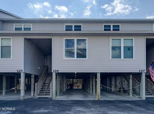 126 Crosswinds Dr, Surf City, NC 28445