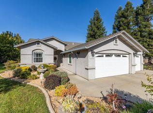 7262 Dry Creek Rd, Rio Linda, CA 95673