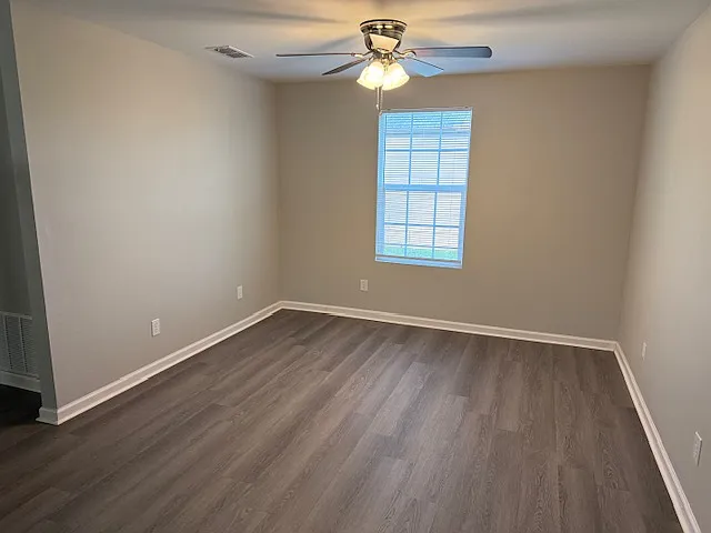 11919 FM 3270 — Photo 5