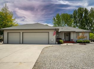29920 Pinedale Dr, Tehachapi, CA 93561