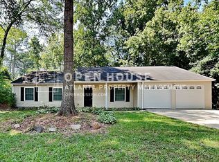1205 River Forest Ln, Woodstock, GA 30188