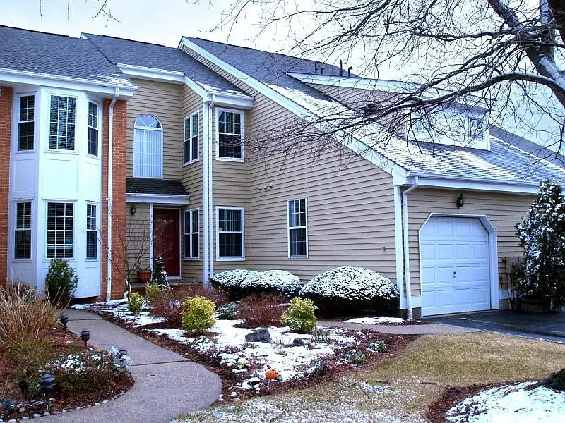 276 De Rose Ct photo 1