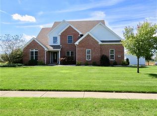3212 Lexington Glen Blvd, Monclova, OH 43542