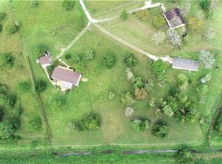 3003 County Road 179, Alvin, TX 77511