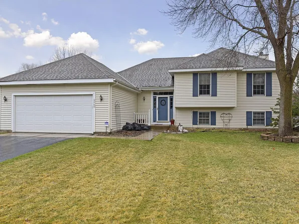 6460 Devonshire Dr, Chanhassen, MN 55317
