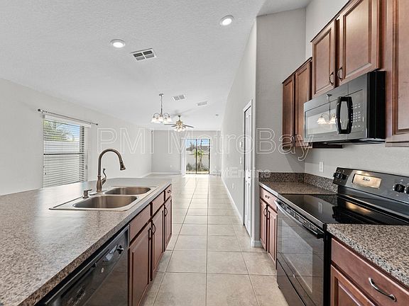 2nd image of 10208 Carloway Hills Dr