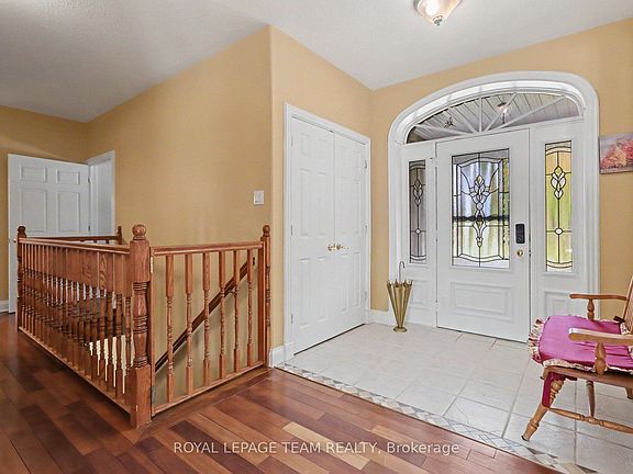 5th image of 600 Crozier Rd