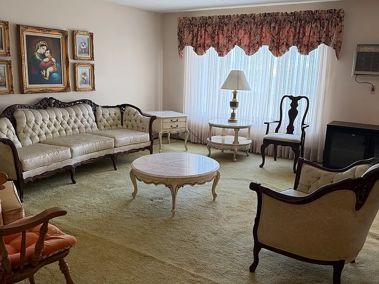 3433 Harlem Rd #1-4 — Photo 3