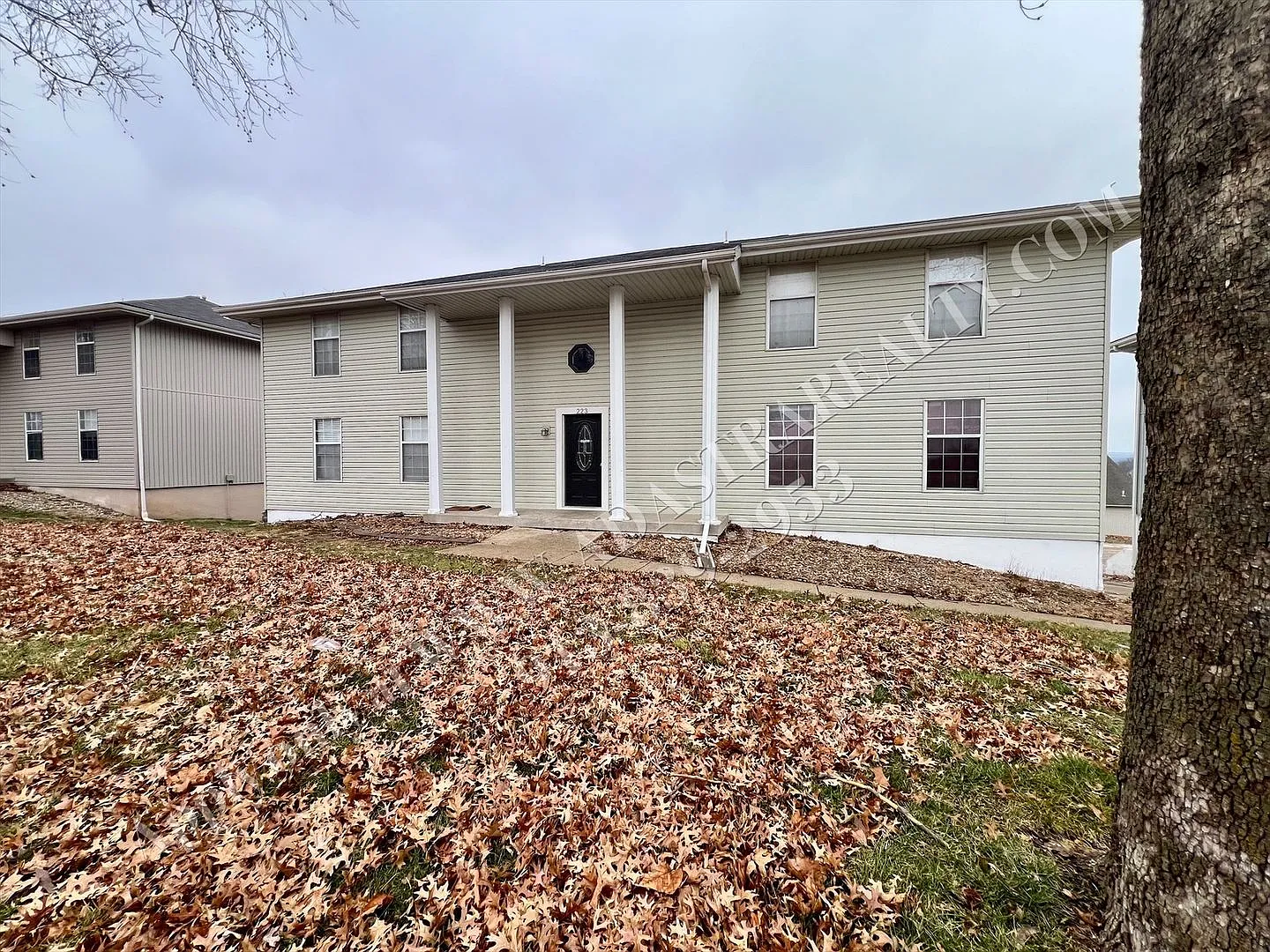 223 NW Barr Rd, Grain Valley, MO 64029 — Photo 1