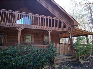 584 Deer Crossing Ln, Ferguson, NC 28624