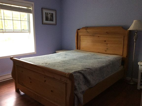4th image of 8 Leonard Ave