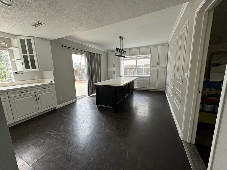 466 Weisser Way — Photo 9