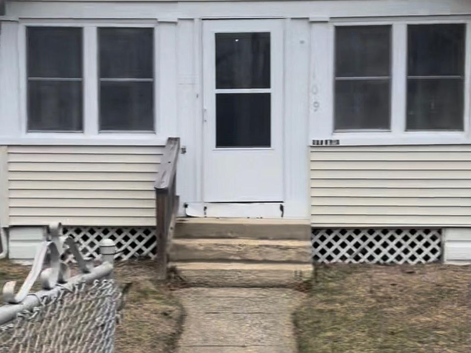 109 Pine St, Lakehurst, NJ 08733 Zillow