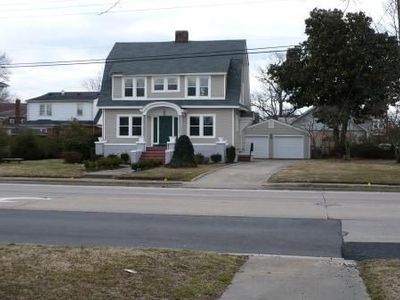 2433 E Virginia Beach Blvd, Norfolk, VA, 23504