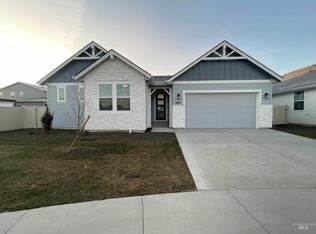 5649 W Ladle Rpds, Saint Meridian, ID 83646
