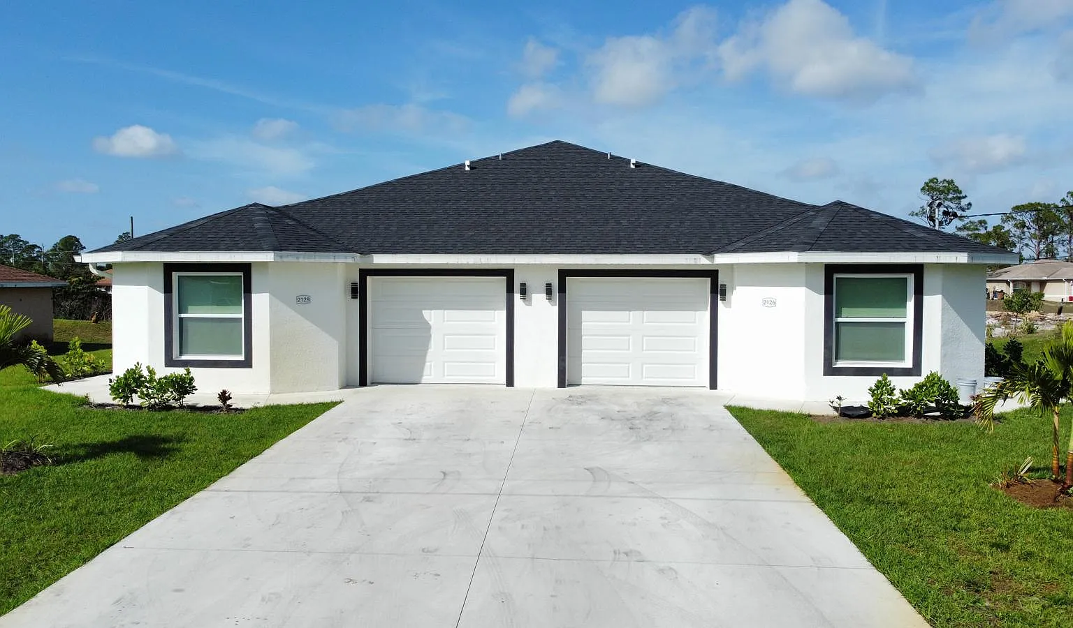 3 bed, 1200 sqft, $2,100 — Photo 1