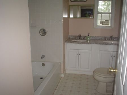5th image of 30 Avenue B